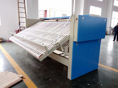 通江ZD-3300V高速折疊機 折疊機 布草折疊機 洗滌設(shè)備 床單折疊機